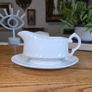 Vintage Wood & Sons Camelot White Ironstone Gravy Boat & Underplate England